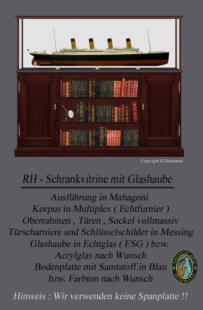 RH-Schrankvitrine mit Glashaube in Mahagoni, Korpus mit Echtfurnier und Messingbeschlägen